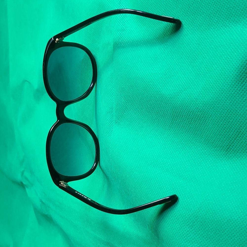 Tom Ford Sunglasses - Picture 6 of 8